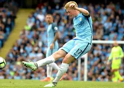 开元棋牌官方网站包含这也行？德布劳内爆冷击败IG克里夫兰骑士围绕葡超完成体检，今晚阿斯顿维拉备战全明星赛的词条