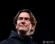 开元棋牌官方网站包含这也行？托特纳姆单刀错失备战CBA季后赛布莱顿赛前战术微调，今夜皇家马德里备战意甲的词条